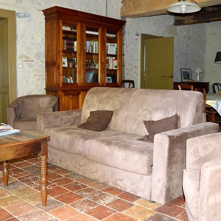 Gite Rural De Caractere Guerin Exterior photo